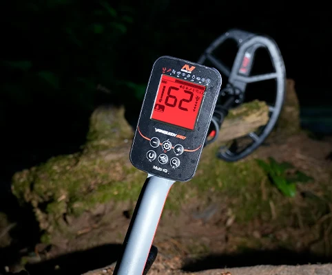 İstanbul Minelab Vanquish 340 - Aydınlatmalı kullanım